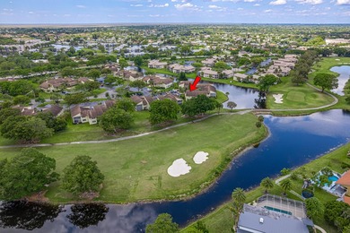 LOTS OF NATURAL LIGHT ENHANCE THE PANORAMIC VIEW OF GOLF AND - photo 2