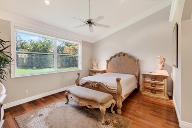Beautifully updated 3-bedroom, 2-bath residence offering 1,787 - photo 11
