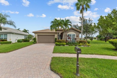 Lake Home For Sale in Delray Beach, Florida