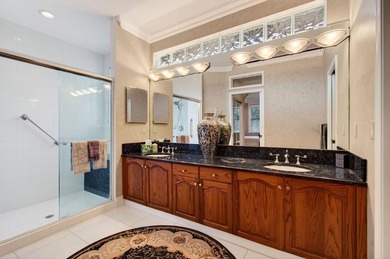 Beautifully updated 3-bedroom, 2-bath residence offering 1,787 - photo 14