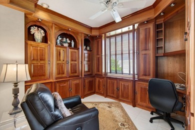 Beautifully updated 3-bedroom, 2-bath residence offering 1,787 - photo 18