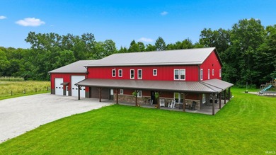 Rare opportunity to own a one-of-a-kind shop house on 11 - photo 3