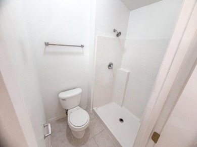 Check out 262 SW Panther Trce, a residence recently enhanced - photo 10