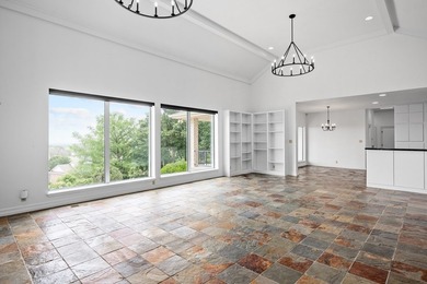 Additional listing photo 2