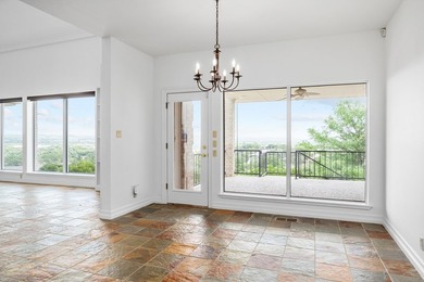 Wonderful home located in premier Riverhill section of Highridge - photo 6