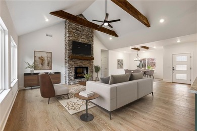 Lake Rayburn Home For Sale in Bella Vista Arkansas