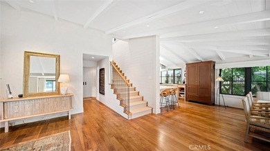 Just a stone's throw from the beach, 27 Emerald Bay offers a - photo 30