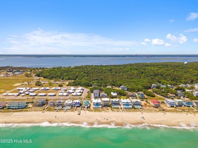 Welcome to this stunning 3-bedroom, 3-bathroom townhouse in the