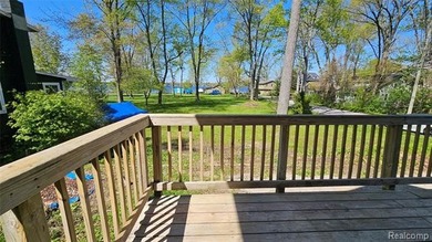 Enjoy lake living without the lakefront taxes. This charming - photo 21