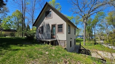 Enjoy lake living without the lakefront taxes. This charming - photo 25