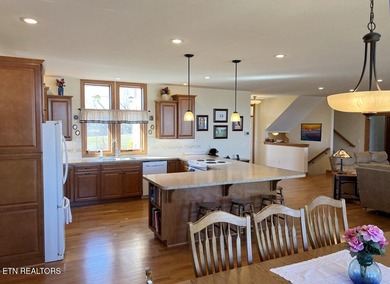 Wide open spaces within this architectural beauty! Welcome home - photo 19