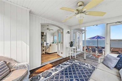 Welcome to your waterfront retreat on stunning Narragansett Bay - photo 27