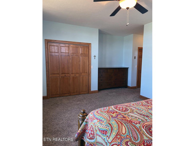Wide open spaces within this architectural beauty! Welcome home - photo 31