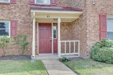 (private lake, pond, coastal) Townhome/Townhouse Sale Pending in Hampton Virginia