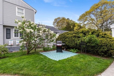 Welcome to your waterfront retreat on stunning Narragansett Bay - photo 34