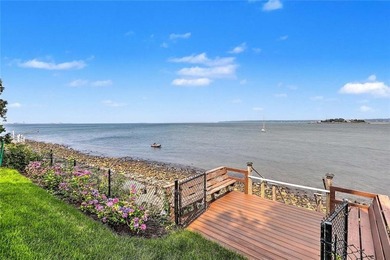 Welcome to your waterfront retreat on stunning Narragansett Bay - photo 37