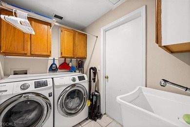 Large Waterfront Pool Home seeks new owner! This 4-bedroom - photo 42