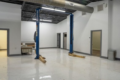 Opportunity is knocking in Kerrville's Midway Center! This - photo 5