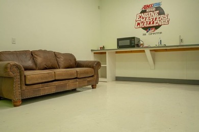 Opportunity is knocking in Kerrville's Midway Center! This - photo 7