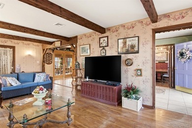 This is a unique opportunity to purchase this spacious 9-room - photo 12