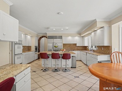 Estate living in the heart of Easton. Set on 3 private acres - photo 14
