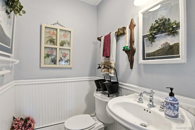 This is a unique opportunity to purchase this spacious 9-room - photo 16