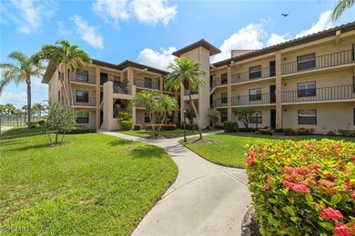 Lake Condo For Sale in Fort Myers, Florida