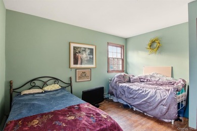 This is a unique opportunity to purchase this spacious 9-room - photo 21