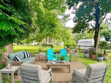 Tucked away among the trees with views of the Pagan River and - photo 23