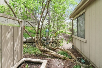 THE PRICE CHANGE MAKES THIS THE BEST DEAL IN LAKE BARRINGTON - photo 28