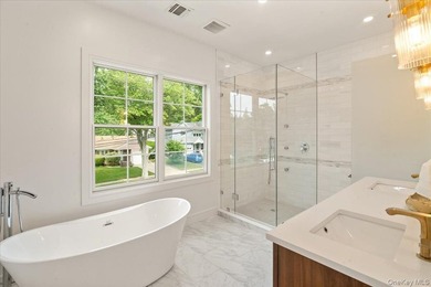 Exceptional New Construction, thoughtfully designed and - photo 31