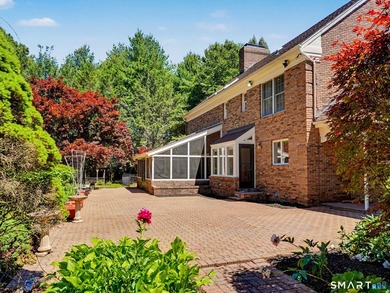 Estate living in the heart of Easton. Set on 3 private acres - photo 36
