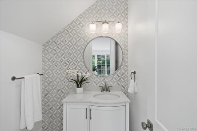 Exceptional New Construction, thoughtfully designed and - photo 38