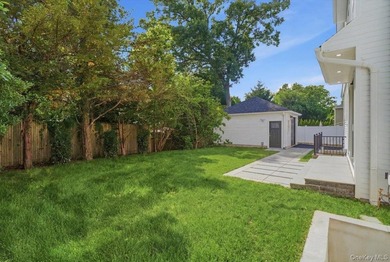 Exceptional New Construction, thoughtfully designed and - photo 48