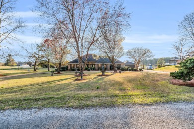 (private lake, pond, creek) Home For Sale in Eupora Mississippi