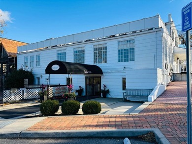 Located In The Village Of Roslyn At The Head Of Hempstead Harbor - photo 3
