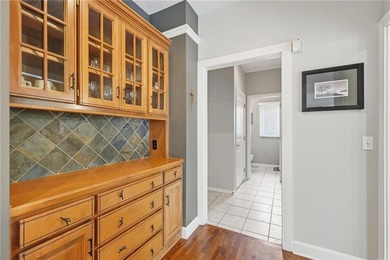 LUXURY LIVING WITH BREATHTAKING VIEWS IN CEDAR CREEK! Stunning - photo 17