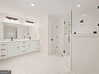 Beautifully Renovated Ranch on 2.2 Private Acres in Cherokee - photo 23