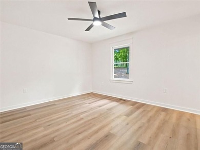 Beautifully Renovated Ranch on 2.2 Private Acres in Cherokee - photo 29