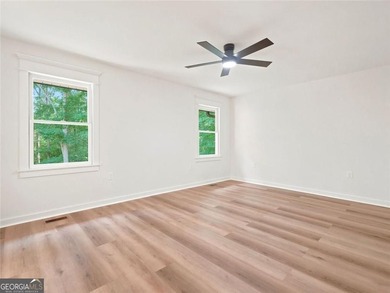 Beautifully Renovated Ranch on 2.2 Private Acres in Cherokee - photo 31