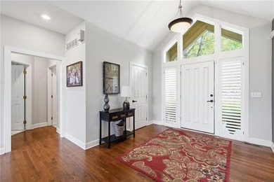 LUXURY LIVING WITH BREATHTAKING VIEWS IN CEDAR CREEK! Stunning - photo 32