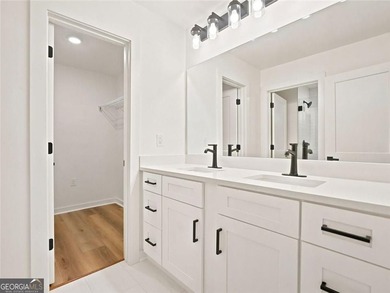 Beautifully Renovated Ranch on 2.2 Private Acres in Cherokee - photo 33