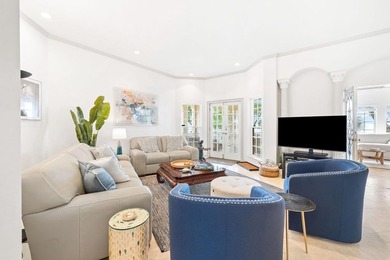 *Maison Rose* Exquisite Bayfront French Chateau nestled in - photo 7