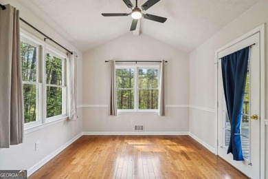 Spacious 5BR/2.5BA home offering 3,349 sq ft in a quiet - photo 10