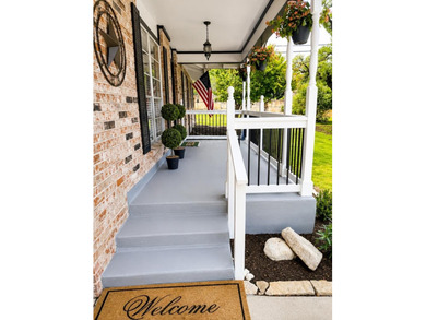 Discover the perfect blend of country charm, flexibility, and - photo 3