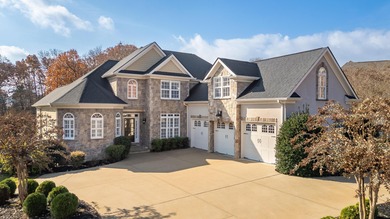 Lake Home For Sale in Ooltewah, Tennessee