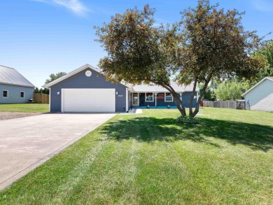 Lake Home For Sale in Warsaw, Indiana