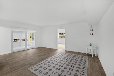 JUST REDUCED BY $10,000 Exceptional Value! Move-in ready - photo 11