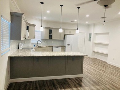 Welcome to this beautiful corner-lot oasis-truly a must-see - photo 19