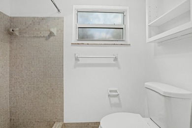 JUST REDUCED BY $10,000 Exceptional Value! Move-in ready - photo 24